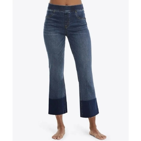Spanx Cropped Flare Denim Jeans Medium Wash Pull On 20231R - Picture 3 of 8